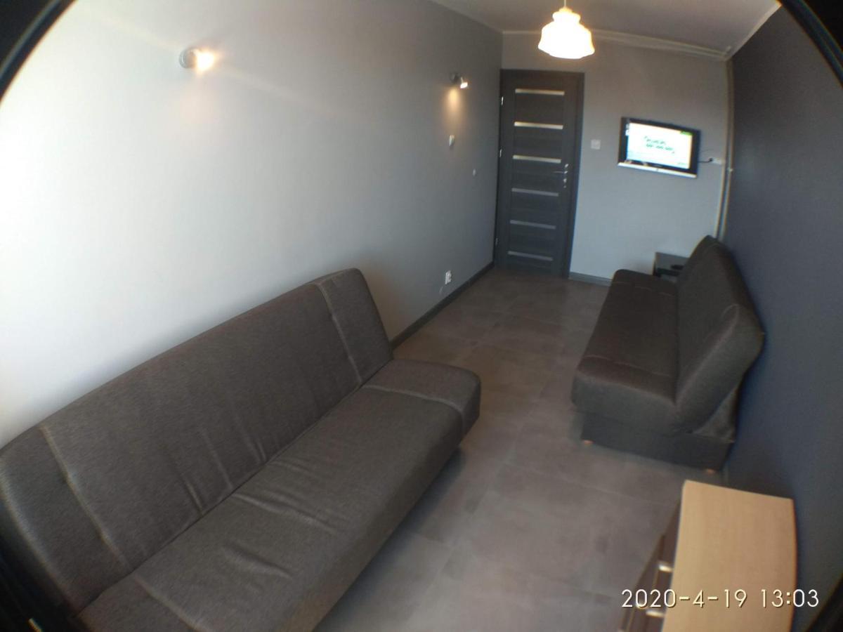 2120 Przyjazni 4 - Tanie Pokoje - Samodzielne Zameldowanie - Self Check In Πόζναν Εξωτερικό φωτογραφία