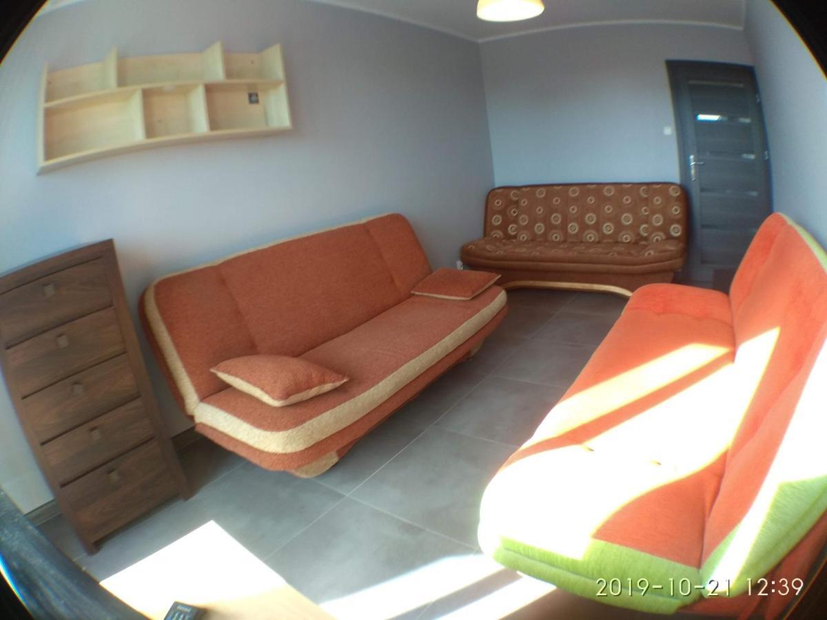 2120 Przyjazni 4 - Tanie Pokoje - Samodzielne Zameldowanie - Self Check In Πόζναν Εξωτερικό φωτογραφία