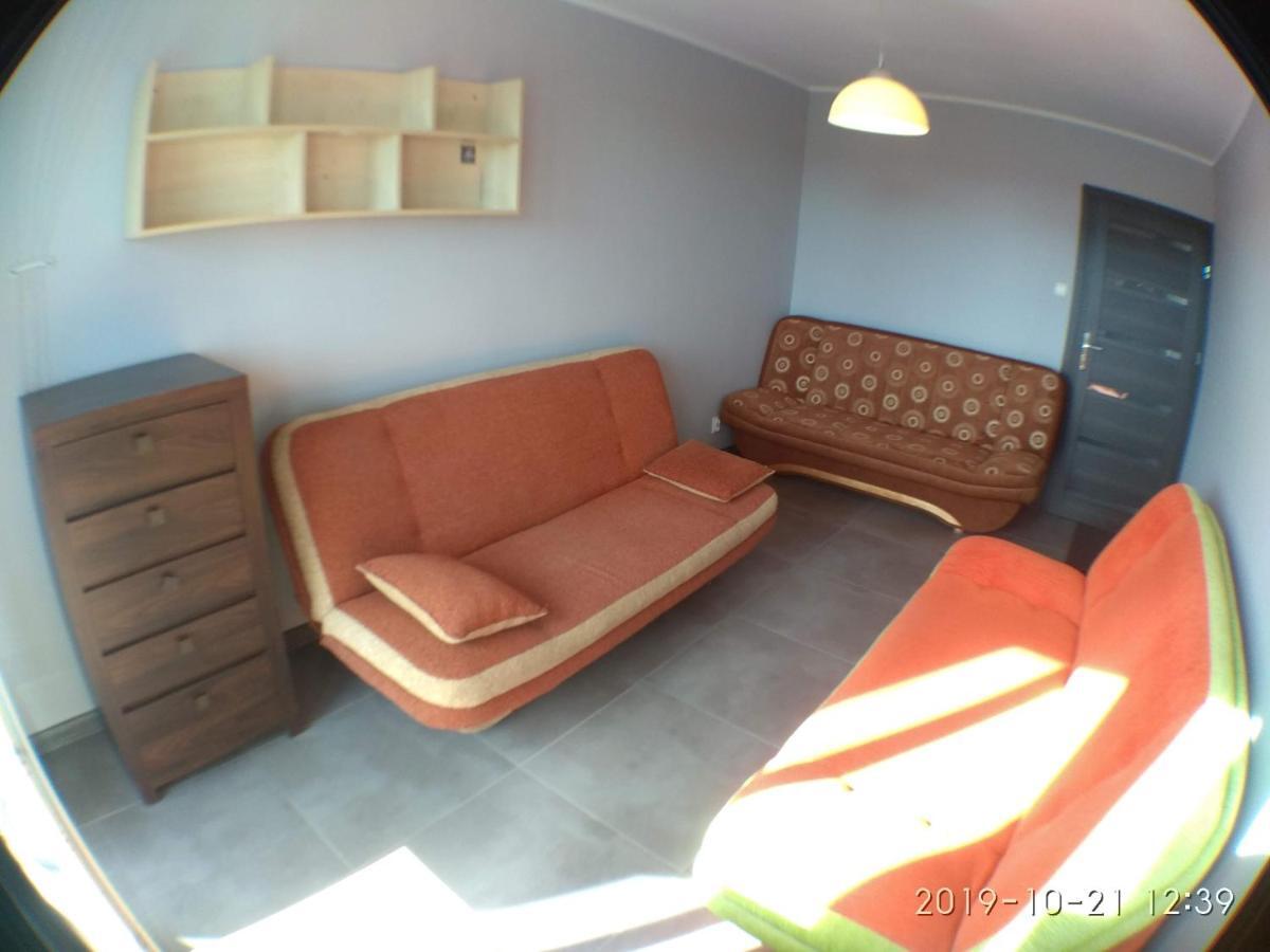 2120 Przyjazni 4 - Tanie Pokoje - Samodzielne Zameldowanie - Self Check In Πόζναν Εξωτερικό φωτογραφία